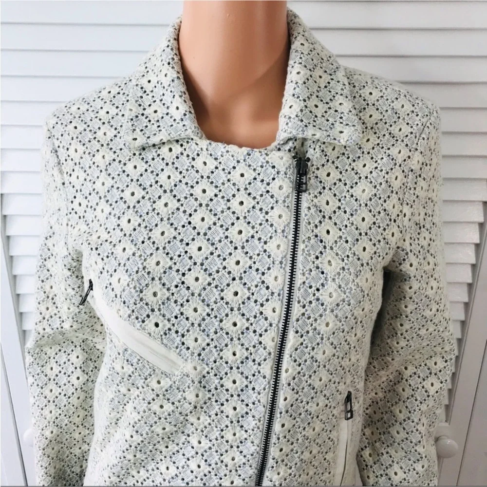 Anthropologie Dolan Rossi Eyelet Moto Jacket Cropped Cream Blue Zip Womens SZ XS - Picture 2 of 9